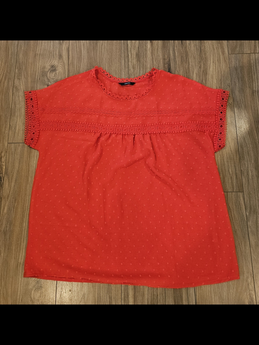 Women’s Orange Lace Trim Short Sleeve Top